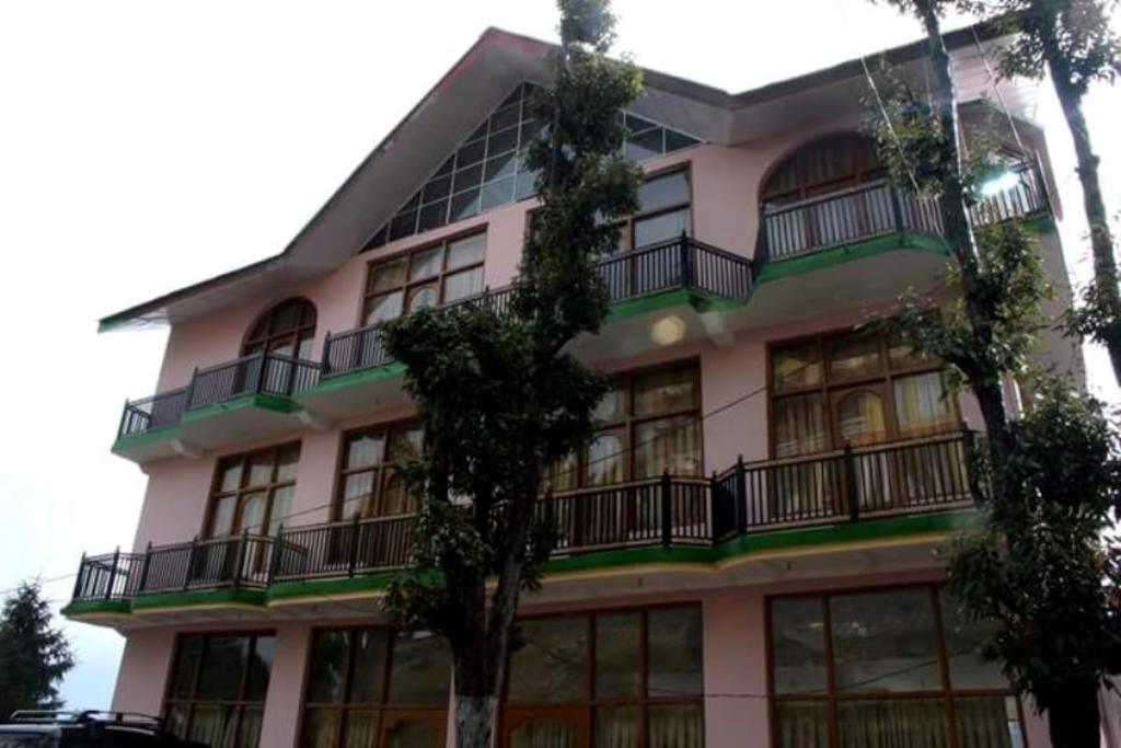 Cozy Swiss Meadows Hotel Khajjiar Ngoại thất bức ảnh